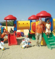 детская площадка - фотогалерея на RCC-TRAVEL.RU детская площадка - фотогалерея на RCC-TRAVEL.RU