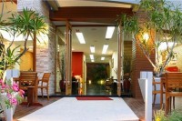 вход в отель - фотогалерея на RCC-TRAVEL.RU вход в отель - фотогалерея на RCC-TRAVEL.RU