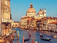 Италия собирается увеличить количество долгосрочных виз для туристов из России