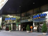 вход в отель - фотогалерея на RCC-TRAVEL.RU вход в отель - фотогалерея на RCC-TRAVEL.RU