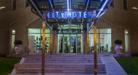 вход в отель - фотогалерея на RCC-TRAVEL.RU вход в отель - фотогалерея на RCC-TRAVEL.RU
