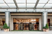 вход в отель - фотогалерея на RCC-TRAVEL.RU вход в отель - фотогалерея на RCC-TRAVEL.RU