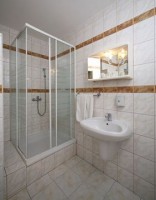 душевая кабина - фотогалерея на RCC-TRAVEL.RU душевая кабина - фотогалерея на RCC-TRAVEL.RU