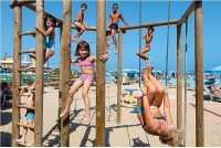 детская площадка - фотогалерея на RCC-TRAVEL.RU детская площадка - фотогалерея на RCC-TRAVEL.RU