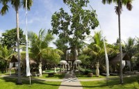 территория отеля - фотогалерея на RCC-TRAVEL.RU территория отеля - фотогалерея на RCC-TRAVEL.RU