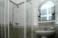 душевая кабина - фотогалерея на RCC-TRAVEL.RU душевая кабина - фотогалерея на RCC-TRAVEL.RU