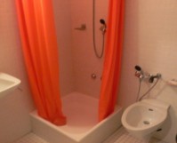 душевая кабина - фотогалерея на RCC-TRAVEL.RU душевая кабина - фотогалерея на RCC-TRAVEL.RU