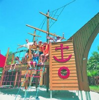 детская площадка - фотогалерея на RCC-TRAVEL.RU детская площадка - фотогалерея на RCC-TRAVEL.RU