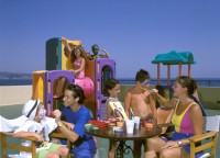 детская площадка - фотогалерея на RCC-TRAVEL.RU детская площадка - фотогалерея на RCC-TRAVEL.RU