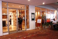 вход в отель - фотогалерея на RCC-TRAVEL.RU вход в отель - фотогалерея на RCC-TRAVEL.RU