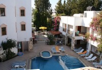 территория отеля - фотогалерея на RCC-TRAVEL.RU территория отеля - фотогалерея на RCC-TRAVEL.RU