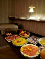 Шведская линия (шведский стол) - фотогалерея на RCC-TRAVEL.RU Шведская линия (шведский стол) - фотогалерея на RCC-TRAVEL.RU