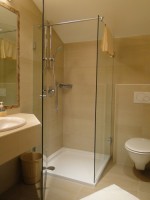 душевая кабина - фотогалерея на RCC-TRAVEL.RU душевая кабина - фотогалерея на RCC-TRAVEL.RU