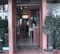 вход в отель - фотогалерея на RCC-TRAVEL.RU вход в отель - фотогалерея на RCC-TRAVEL.RU