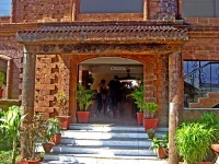 вход в отель - фотогалерея на RCC-TRAVEL.RU вход в отель - фотогалерея на RCC-TRAVEL.RU