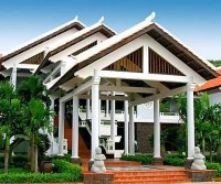 вход в отель - фотогалерея на RCC-TRAVEL.RU вход в отель - фотогалерея на RCC-TRAVEL.RU