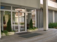 вход в отель - фотогалерея на RCC-TRAVEL.RU вход в отель - фотогалерея на RCC-TRAVEL.RU