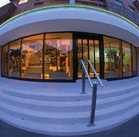 вход в отель - фотогалерея на RCC-TRAVEL.RU вход в отель - фотогалерея на RCC-TRAVEL.RU