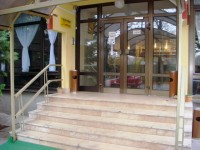 вход в отель - фотогалерея на RCC-TRAVEL.RU вход в отель - фотогалерея на RCC-TRAVEL.RU