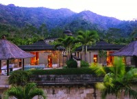 территория отеля - фотогалерея на RCC-TRAVEL.RU территория отеля - фотогалерея на RCC-TRAVEL.RU