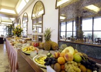 Шведский стол отеля - фотогалерея на RCC-TRAVEL.RU Шведский стол отеля - фотогалерея на RCC-TRAVEL.RU