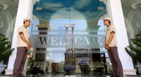 вход в отель - фотогалерея на RCC-TRAVEL.RU вход в отель - фотогалерея на RCC-TRAVEL.RU