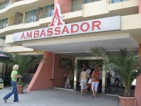 вход в отель - фотогалерея на RCC-TRAVEL.RU вход в отель - фотогалерея на RCC-TRAVEL.RU