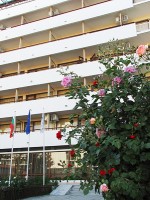 вход в отель - фотогалерея на RCC-TRAVEL.RU вход в отель - фотогалерея на RCC-TRAVEL.RU