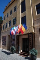 вход в отель - фотогалерея на RCC-TRAVEL.RU вход в отель - фотогалерея на RCC-TRAVEL.RU